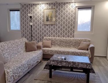 Apartment with Garden View