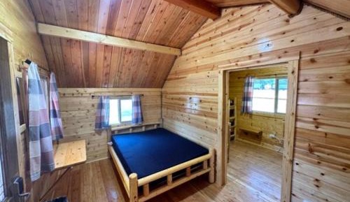 Camping Cabin - Shared Bath no Linens