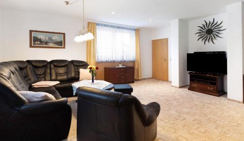 Superior One-Bedroom Apartment