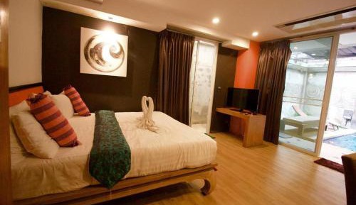 Suite with Private Pool