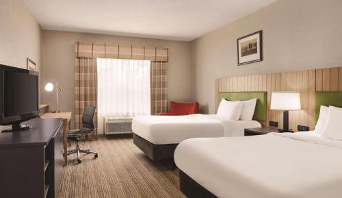 Queen Room with Two Queen Beds - Disability Access/Non-Smoking