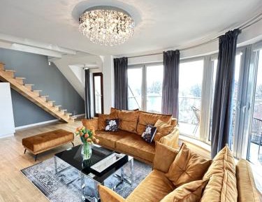 Luxury penthouse with jacuzzi, sauna and large terrace with Wawel view - ul. Starowiślna 52/19