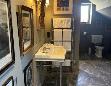 Suite with Garden View