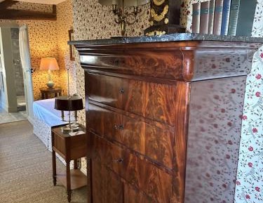 Twin Room with Private Bathroom