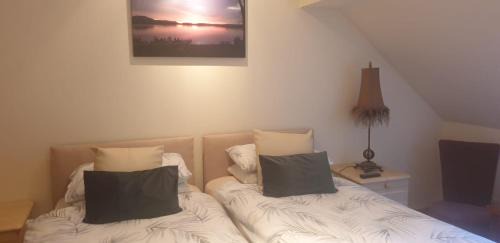 Twin Room with Private Bathroom