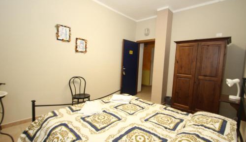 Double Room with Shared Bathroom