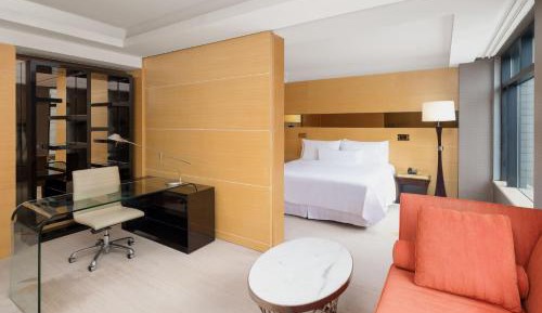 Grand Studio King Room