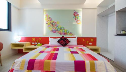 Queen Room with Balcony