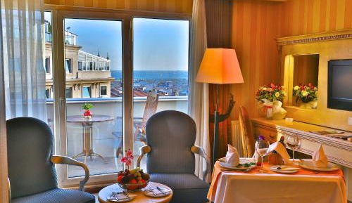 Junior Suite with Sea View