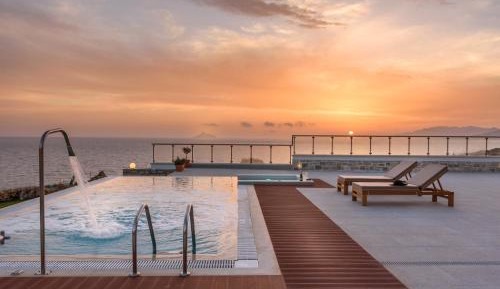 Villa - Beach Front