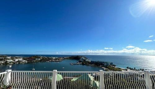 Villa with Sea View