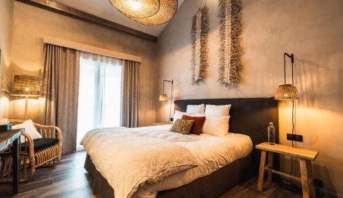 Superior Family Room