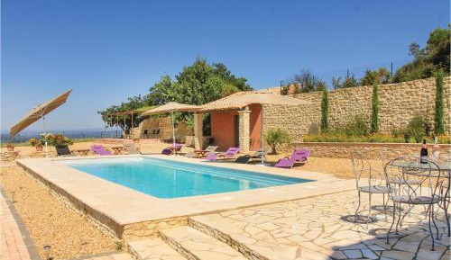 Five-Bedroom Holiday Home