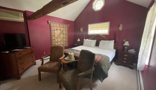 King Room with Spa Bath