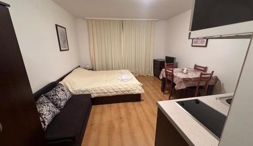 King Studio with Sofa Bed