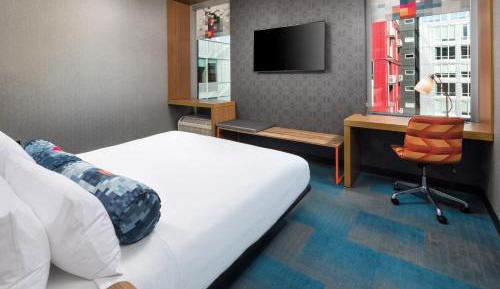 Guest Room, 1 King