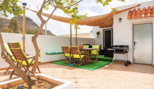 Three-Bedroom Holiday Home 