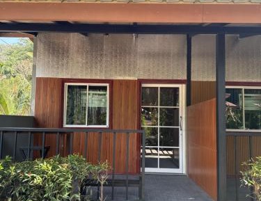 Bunk Bed in Mixed Dormitory Room