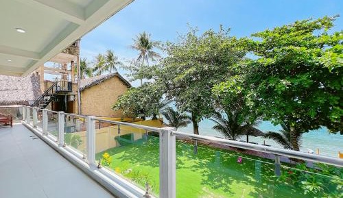 Family Room with Sea View
