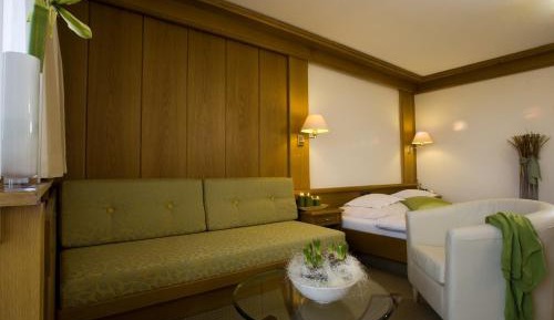 Classic Double Room with Balcony