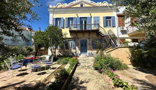 Two-Bedroom Townhouse