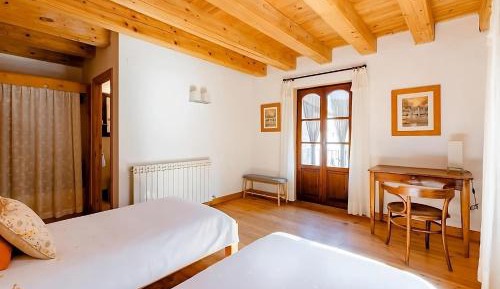 Twin Room with Balcony