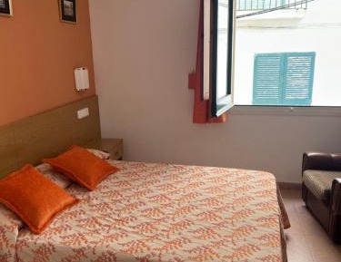 Economy Double or Twin Room