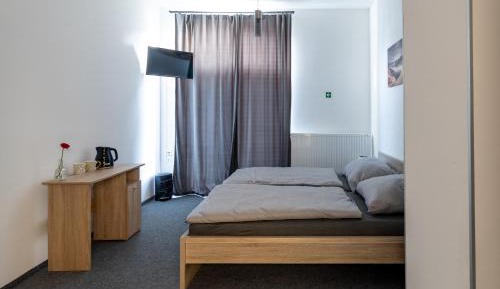 Economy Twin Room