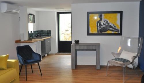 Studio with Terrace