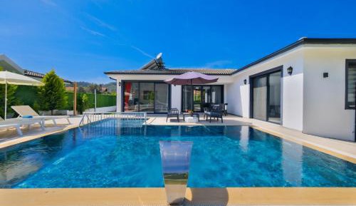 Standard Villa