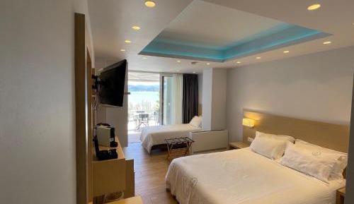 Executive Triple Room