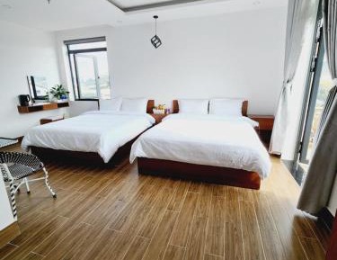 King Room with Two King Beds