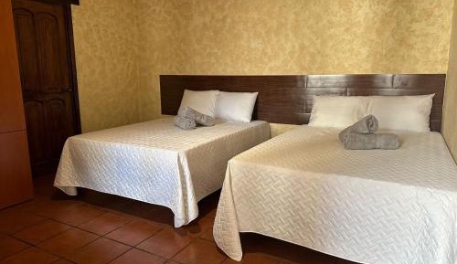 Quadruple Room with Private Bathroom