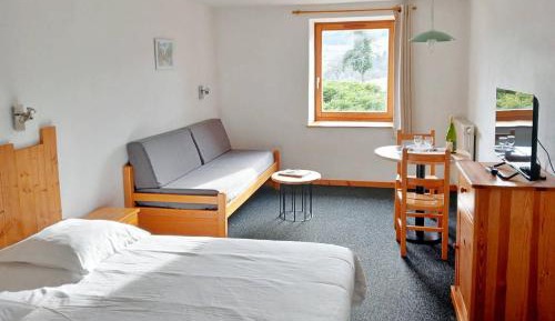 Studio (2 Adults)
