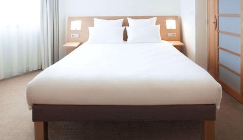 Standard Room - Mobility Accessible