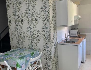 Two-Bedroom Apartment (4 Adults)