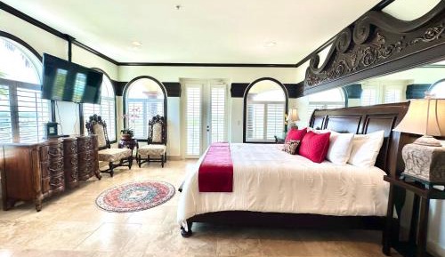 King Suite with Spa Bath
