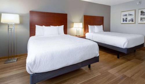 2 Queen Beds, City/Courtyard View, Non-Smoking