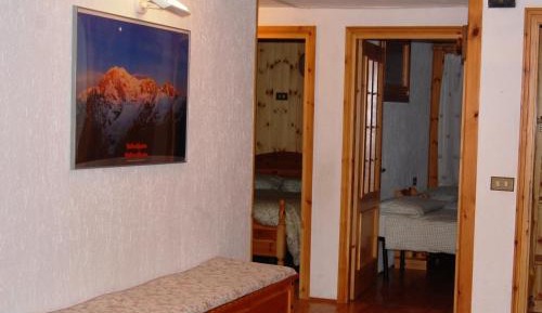Two-Bedroom Apartment (6 Adults) - Annex