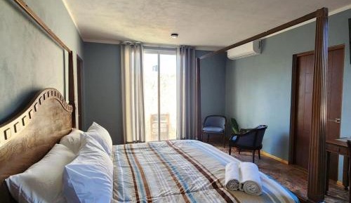 King Suite
