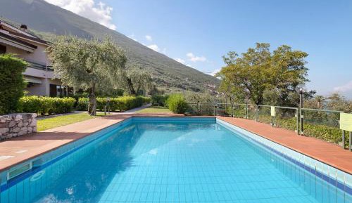 Superior One-Bedroom Apartment