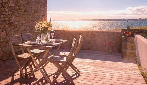 Holiday Home (5 Adults)