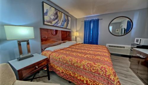 King Room - Non-Smoking