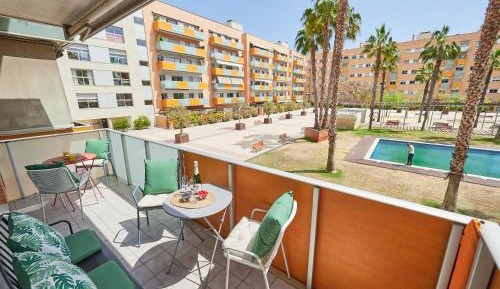 Three-Bedroom Apartment with swimming pool - Ramón Turró, 52