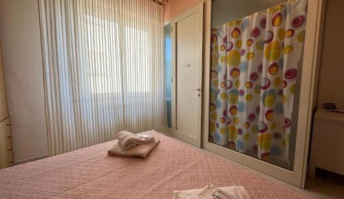 Family Room (2 Adults + 2 Children)