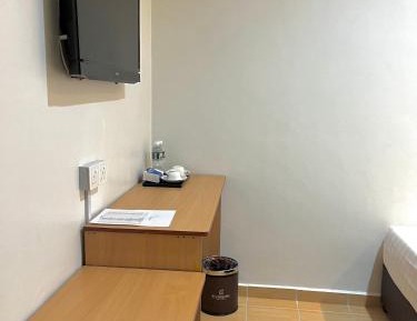 Standard King Room