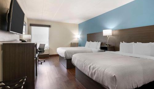 Queen Room with Two Queen Beds - Disability Access