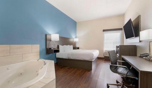 King Room with Whirlpool