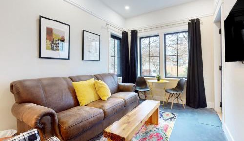 One Bedroom Apartment