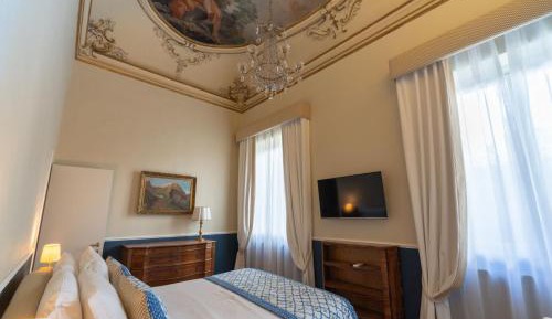 Deluxe Family Suite